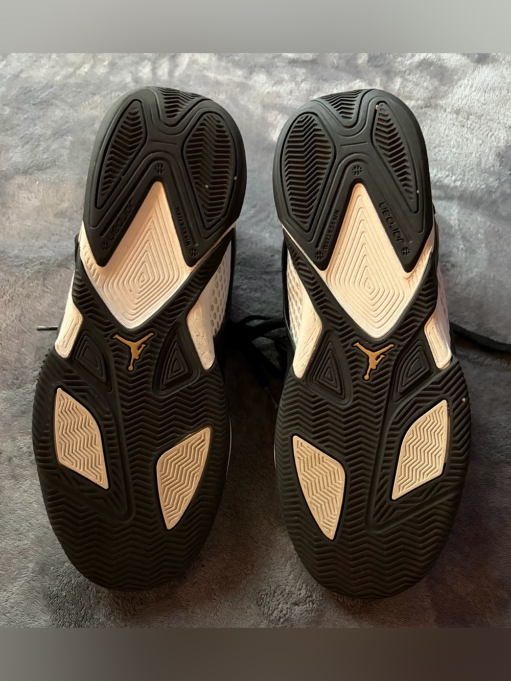 Jordan Heir Classic Mens Basketball Sneakers - Picture 5 of 5